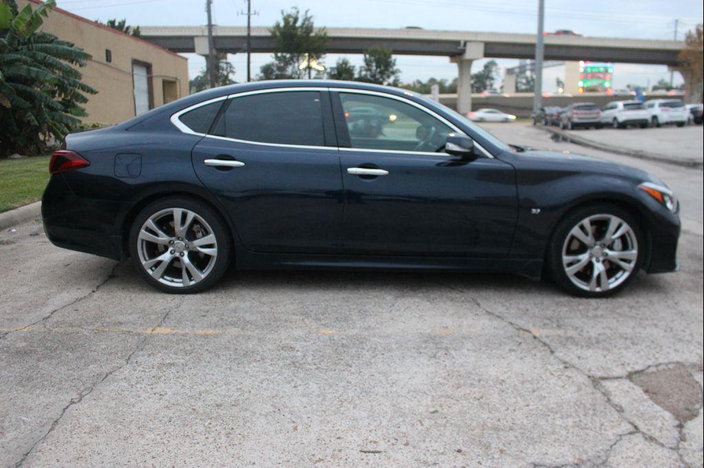 used 2015 INFINITI Q70 car, priced at $9,999