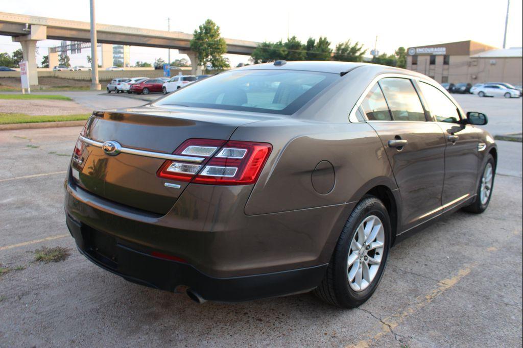 used 2015 Ford Taurus car, priced at $5,499