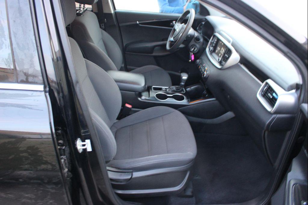 used 2019 Kia Sorento car, priced at $9,499