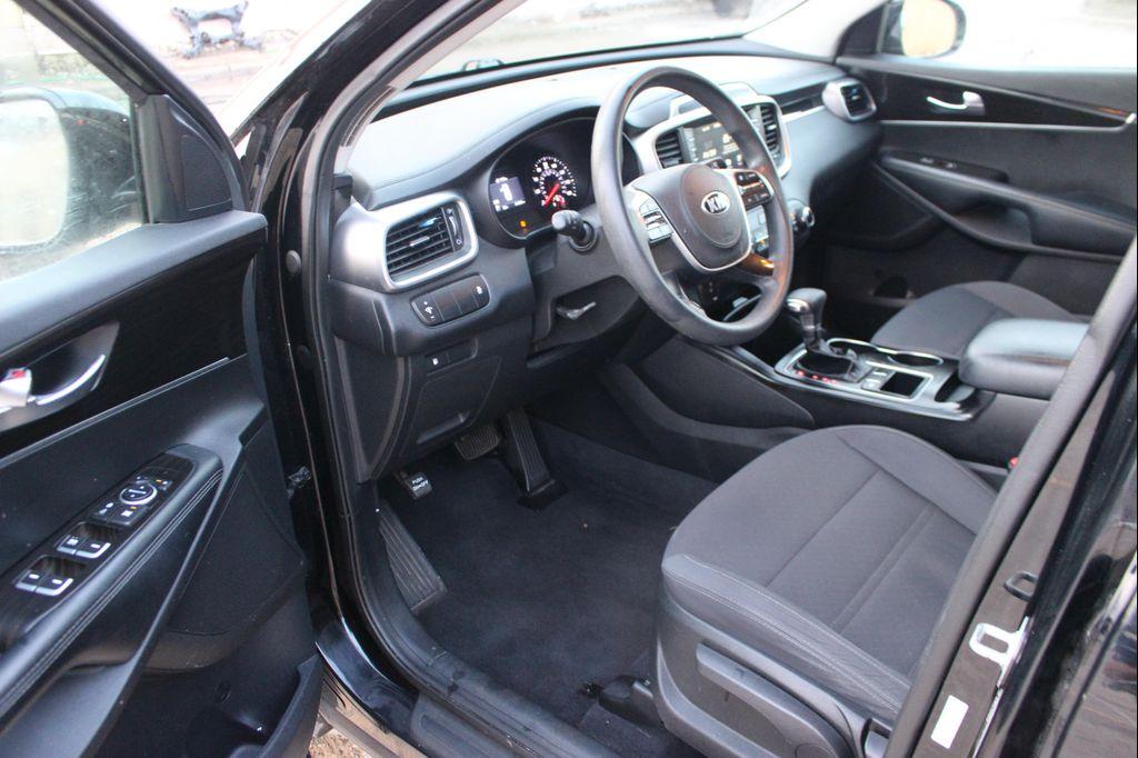 used 2019 Kia Sorento car, priced at $9,499