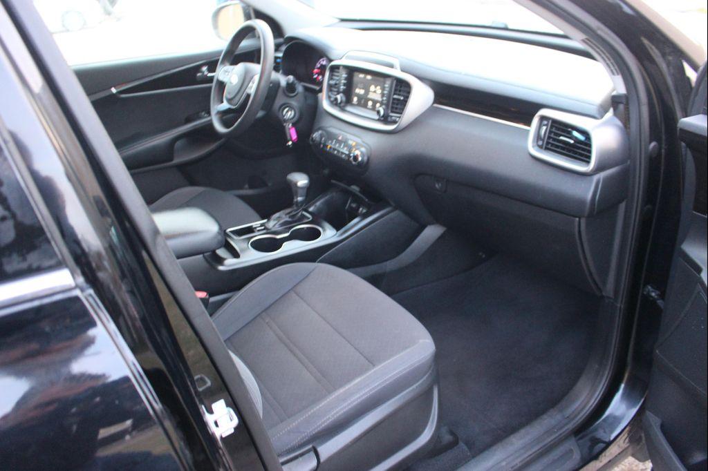 used 2019 Kia Sorento car, priced at $9,499