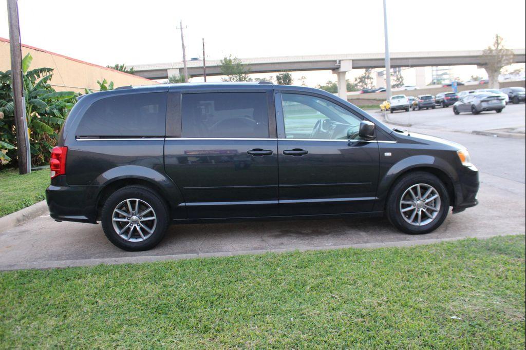 used 2014 Dodge Grand Caravan car, priced at $5,699