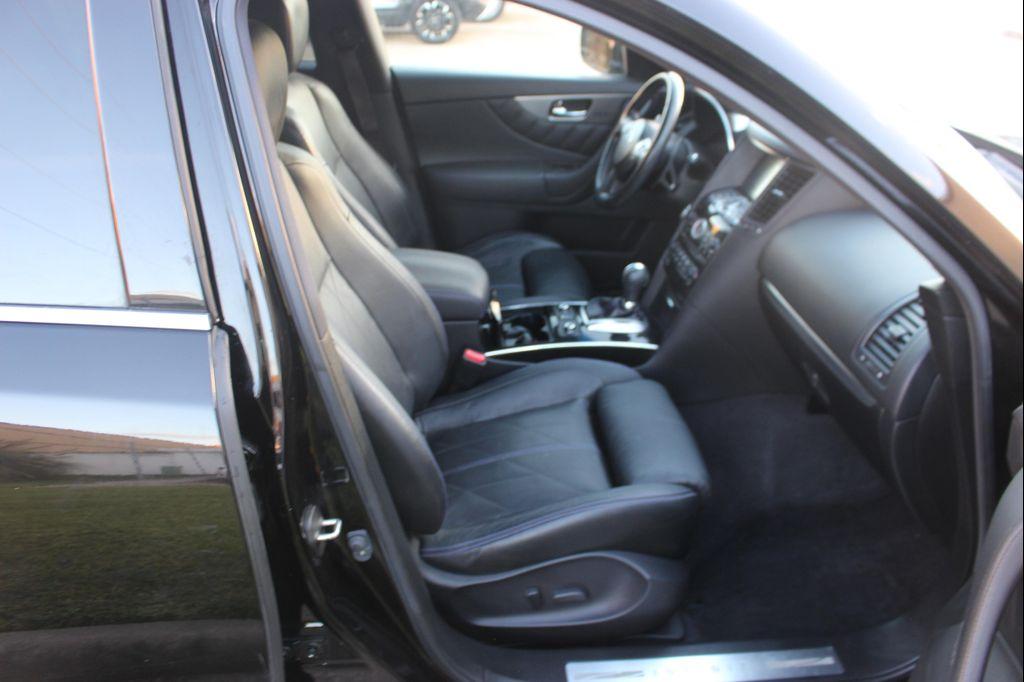 used 2015 INFINITI QX70 car, priced at $9,999