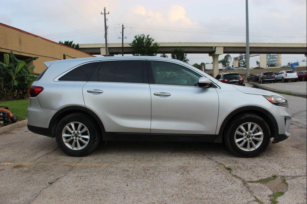 used 2020 Kia Sorento car, priced at $9,999