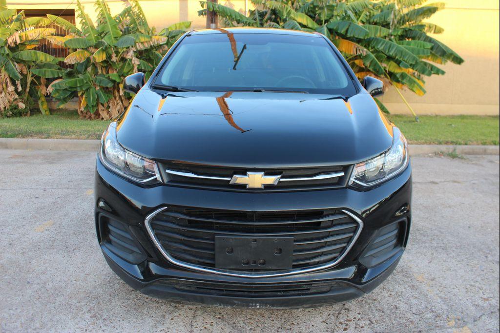 used 2022 Chevrolet Trax car, priced at $9,999