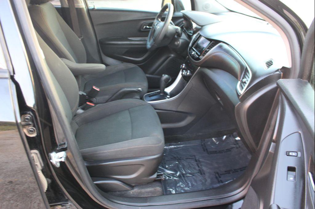 used 2022 Chevrolet Trax car, priced at $9,999