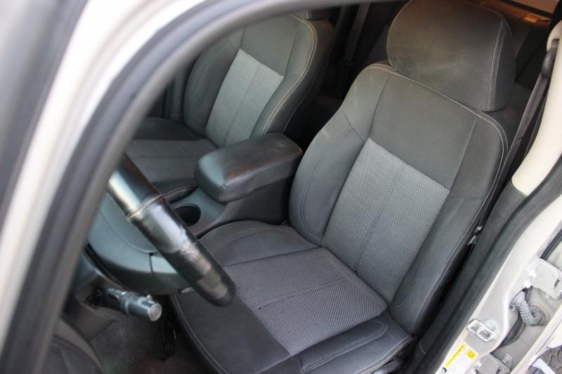 used 2007 Hummer H3 car, priced at $6,500