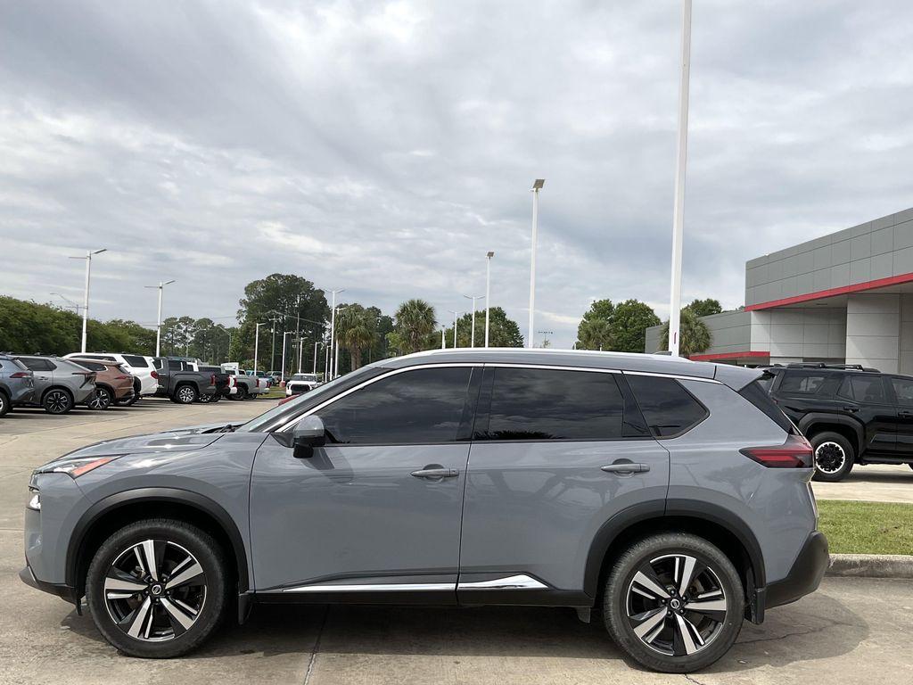 used 2021 Nissan Rogue car, priced at $23,424