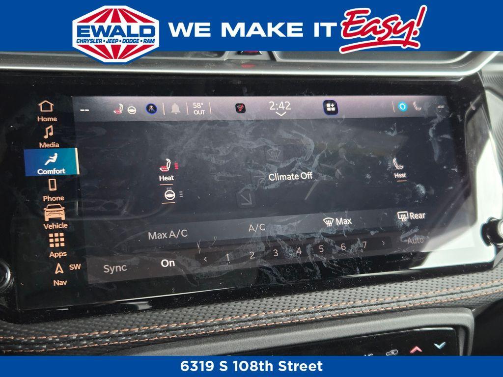 new 2026 Jeep Cherokee car, priced at $43,146