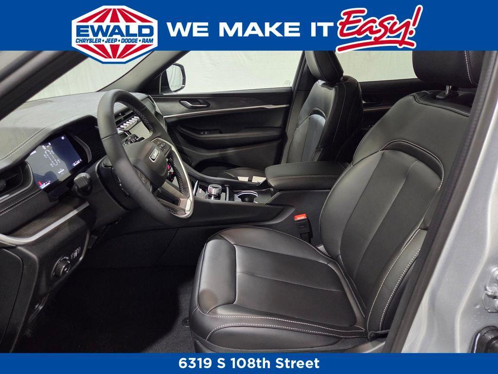 new 2025 Jeep Grand Cherokee L car, priced at $49,781