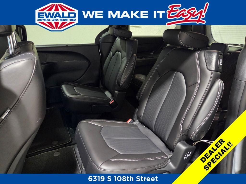 new 2026 Chrysler Pacifica car, priced at $40,812