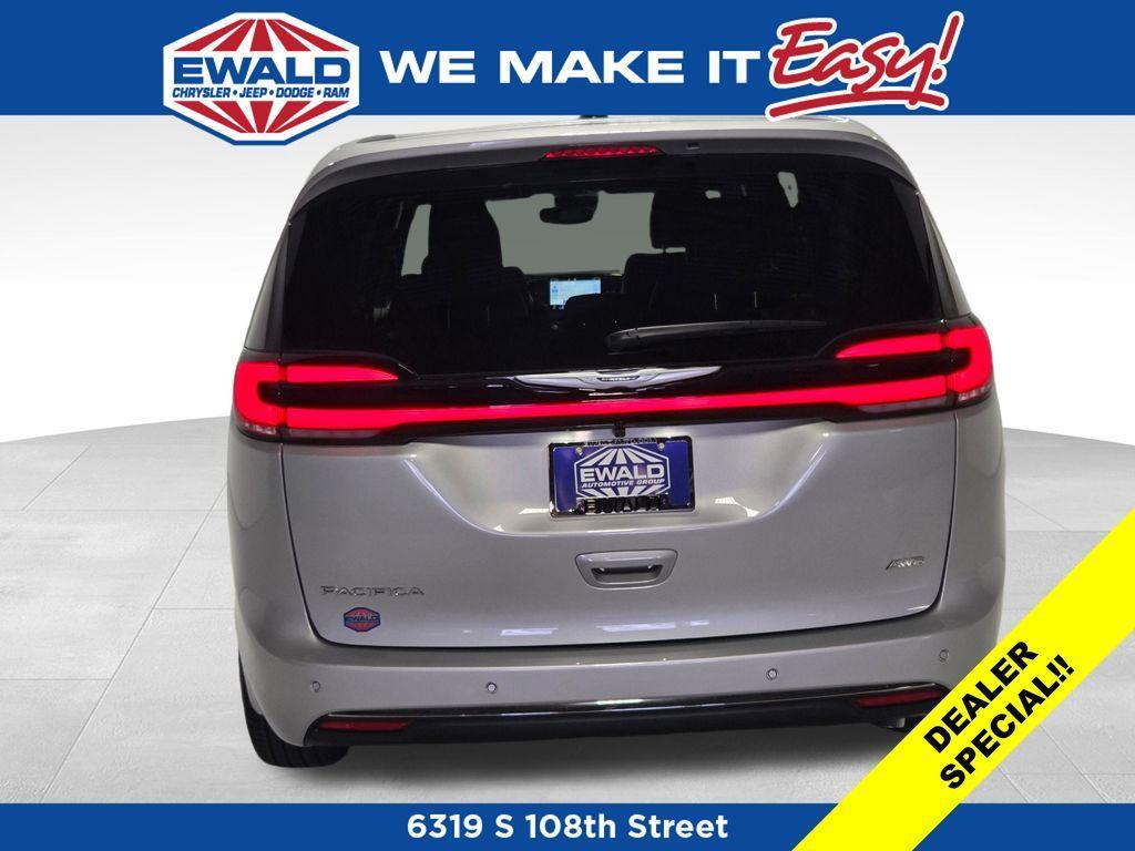 new 2026 Chrysler Pacifica car, priced at $40,812