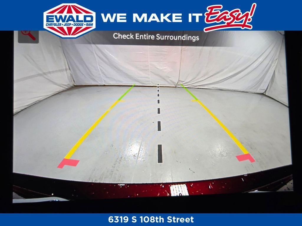 new 2025 Jeep Grand Cherokee car, priced at $42,866