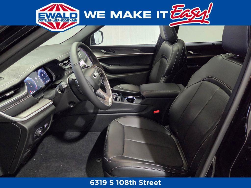 new 2025 Jeep Grand Cherokee L car, priced at $48,287