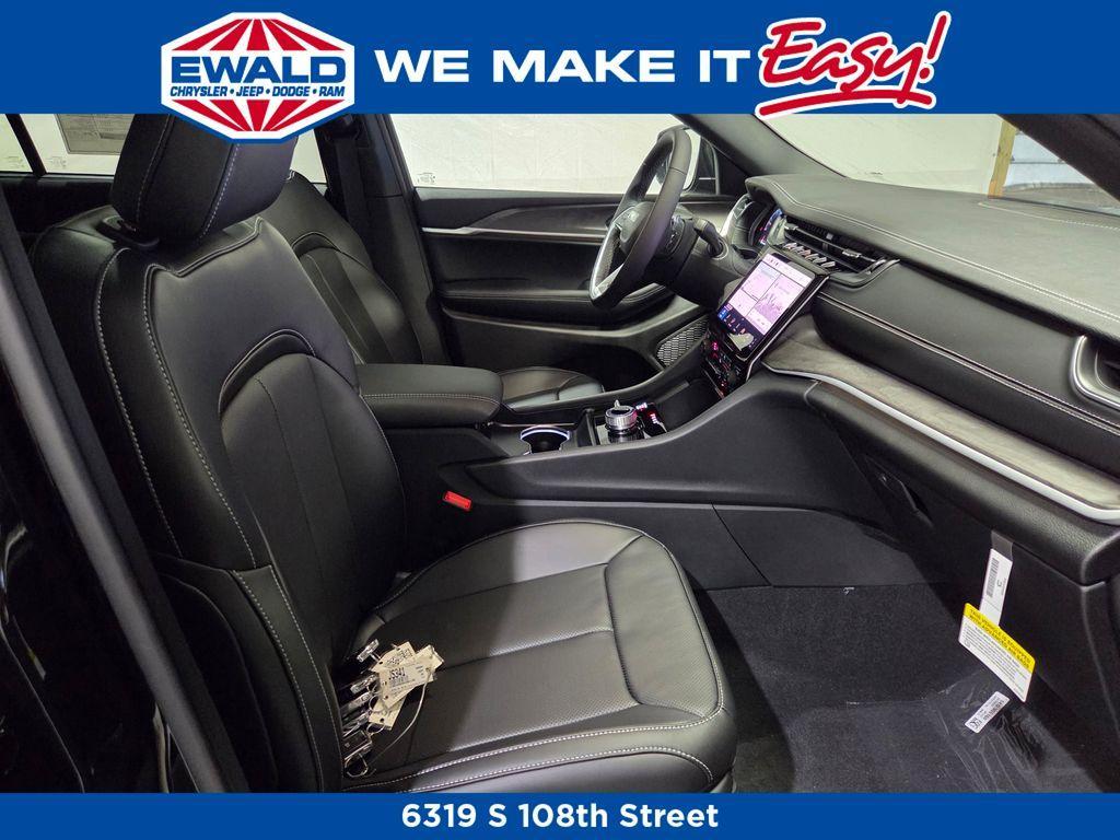 new 2025 Jeep Grand Cherokee L car, priced at $48,287