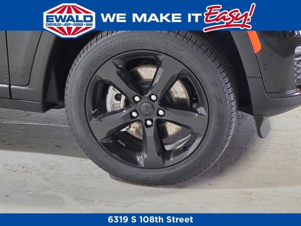 new 2025 Jeep Grand Cherokee L car, priced at $48,287