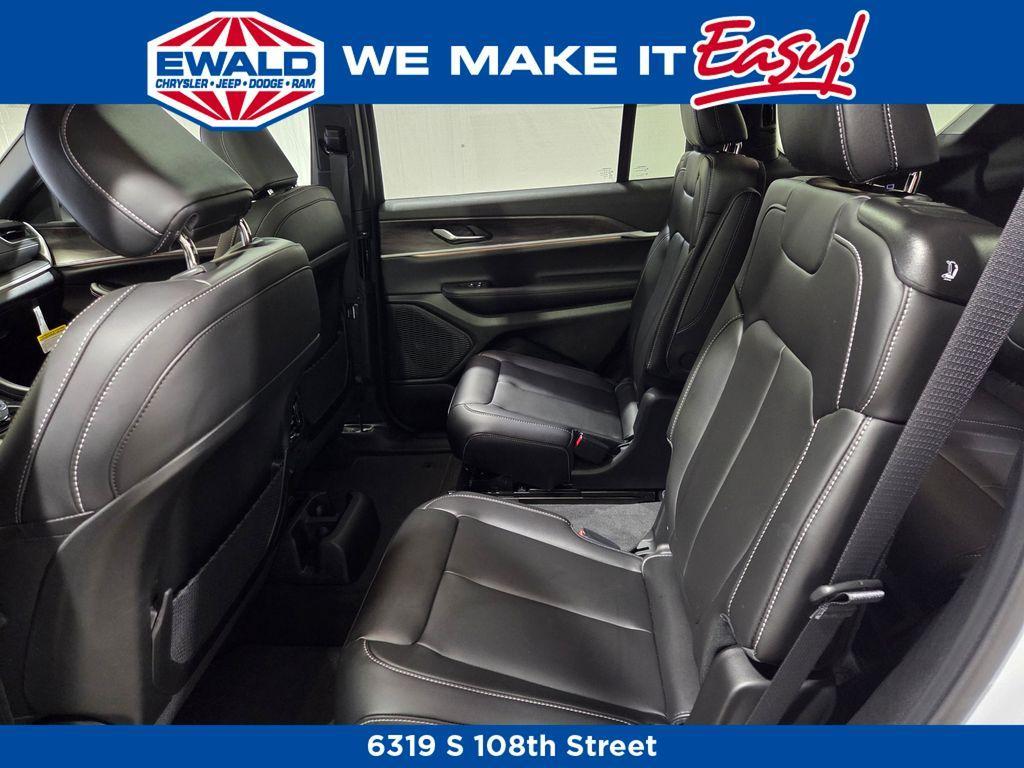 new 2025 Jeep Grand Cherokee L car, priced at $49,735