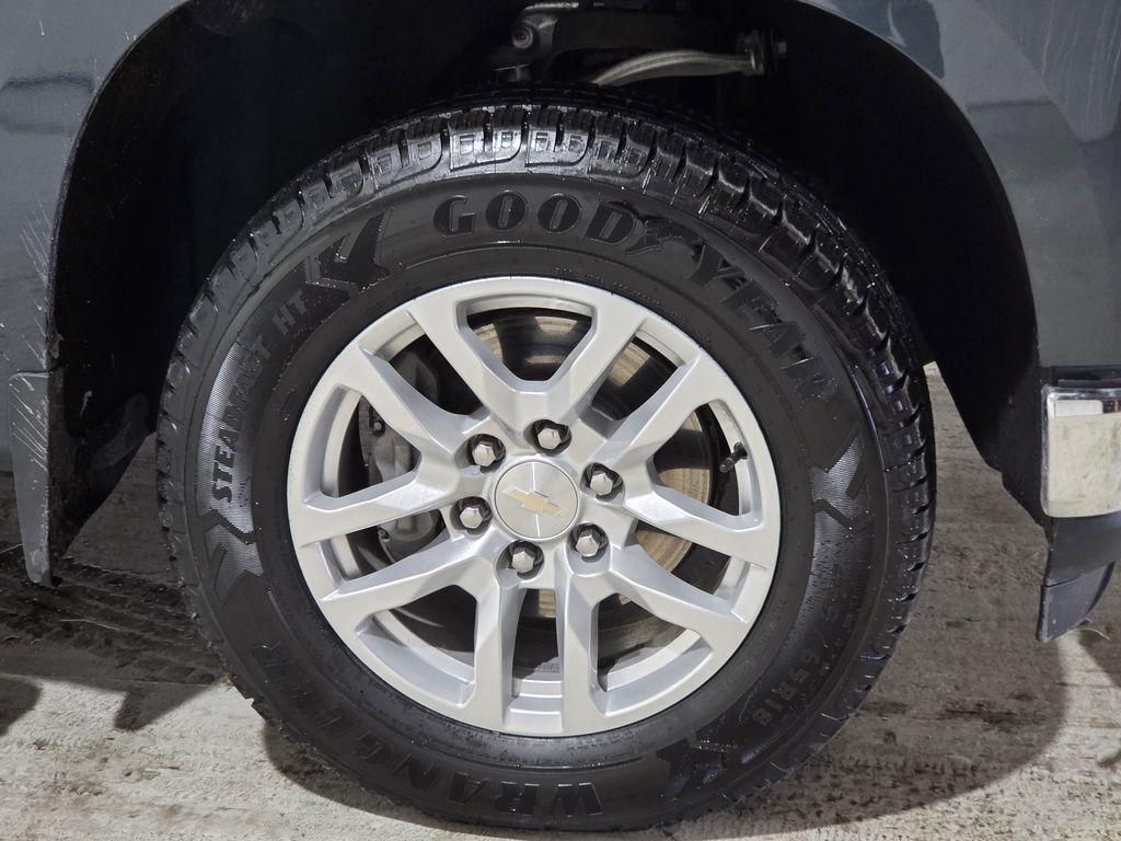 used 2019 Chevrolet Silverado 1500 car, priced at $33,000