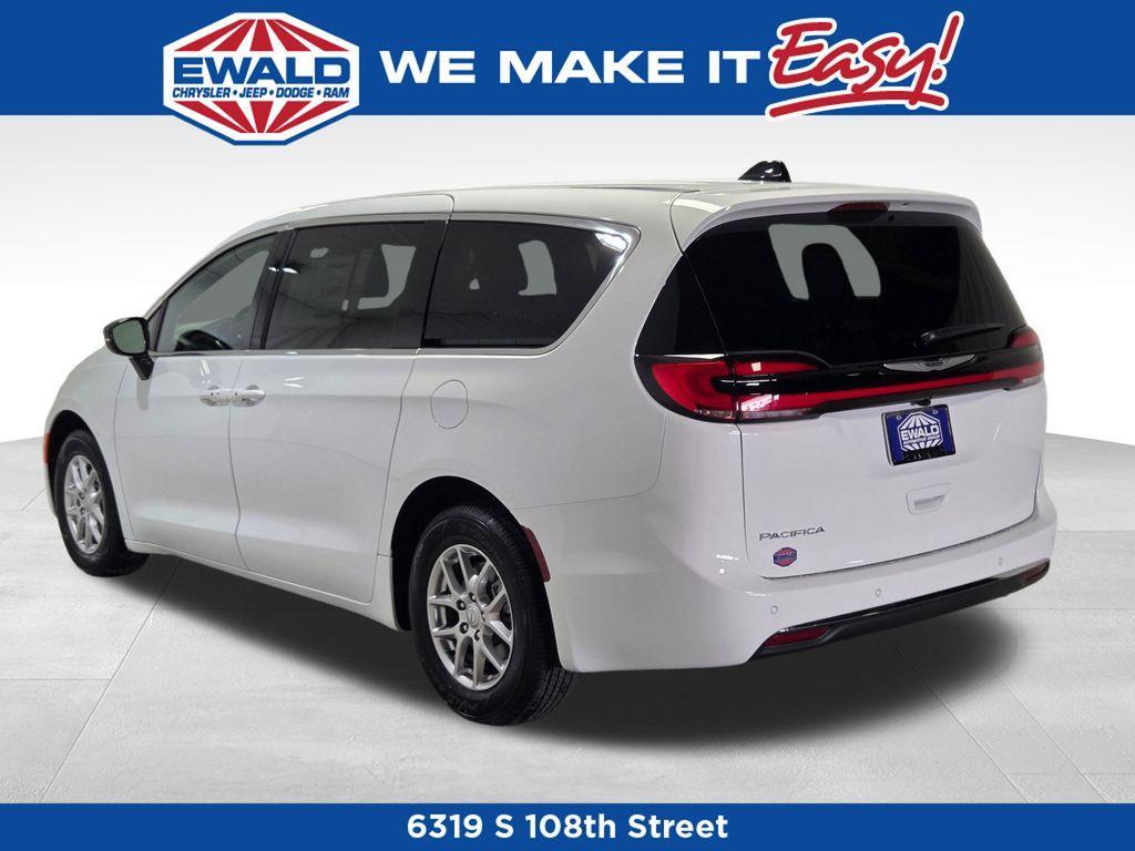 new 2026 Chrysler Pacifica car, priced at $41,566