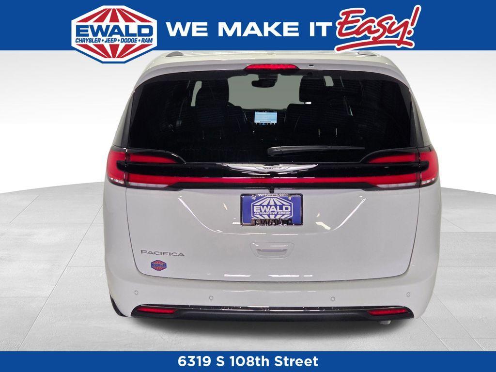 new 2026 Chrysler Pacifica car, priced at $41,566