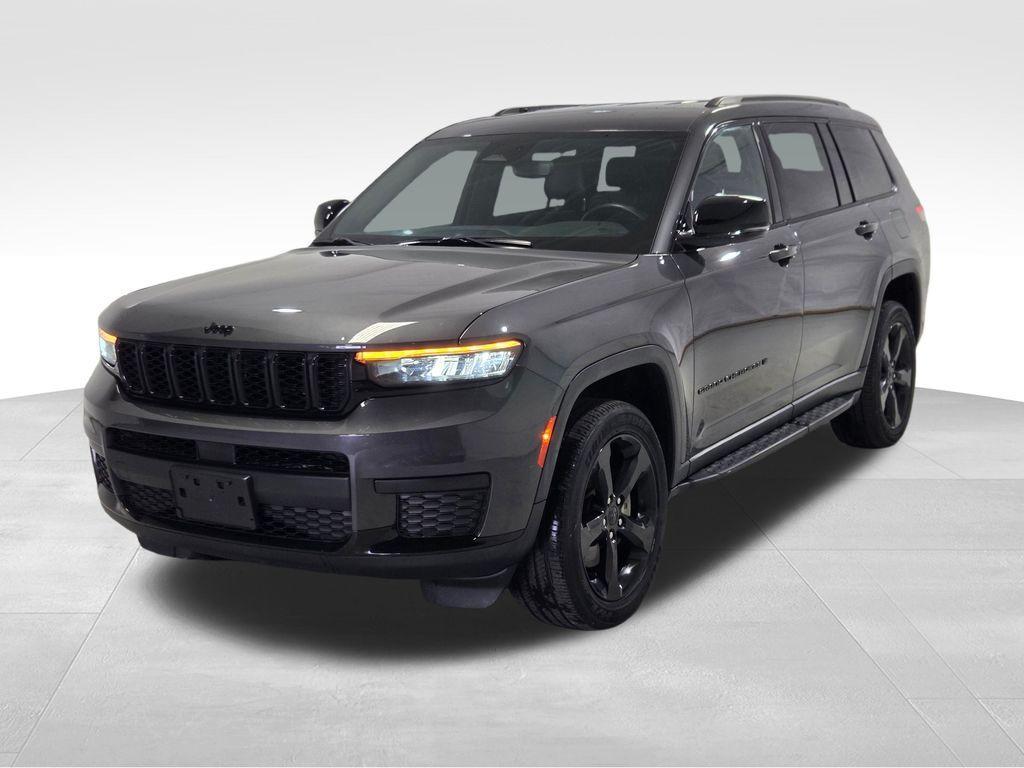 used 2022 Jeep Grand Cherokee L car, priced at $28,000