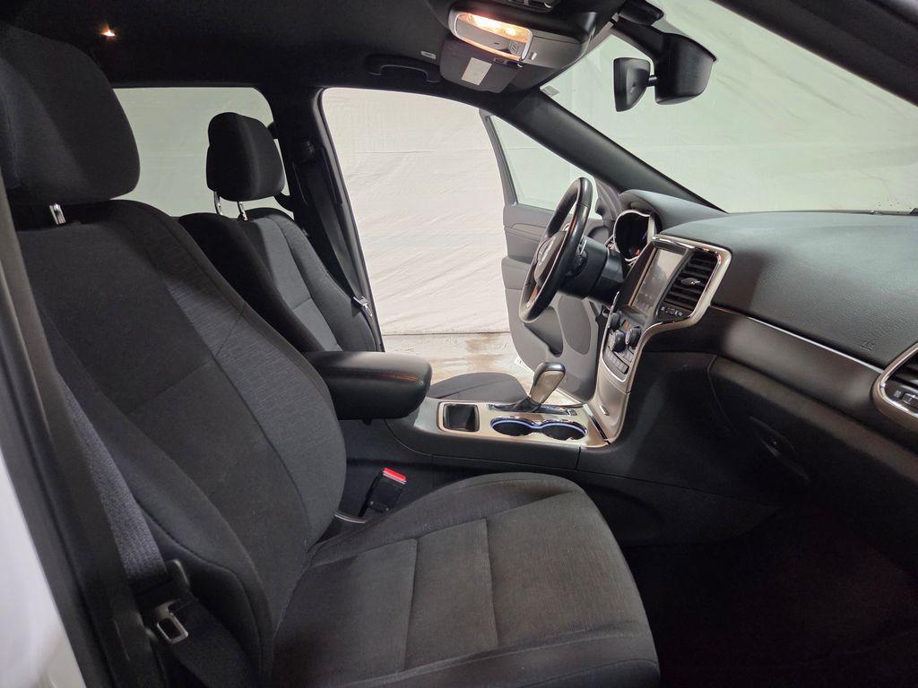 used 2017 Jeep Grand Cherokee car, priced at $14,000