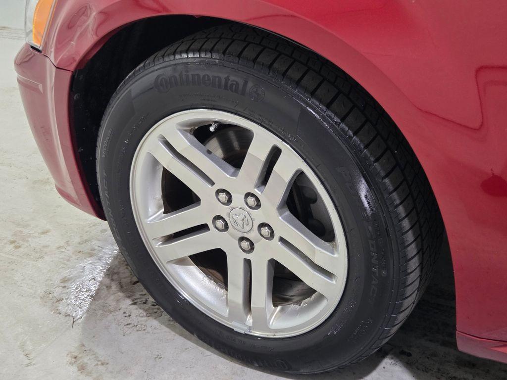 used 2005 Dodge Magnum car, priced at $9,357
