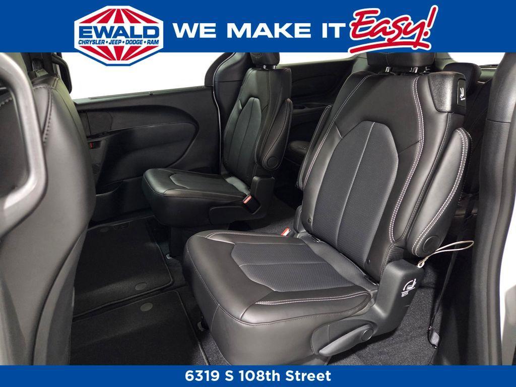 new 2026 Chrysler Pacifica car, priced at $43,999