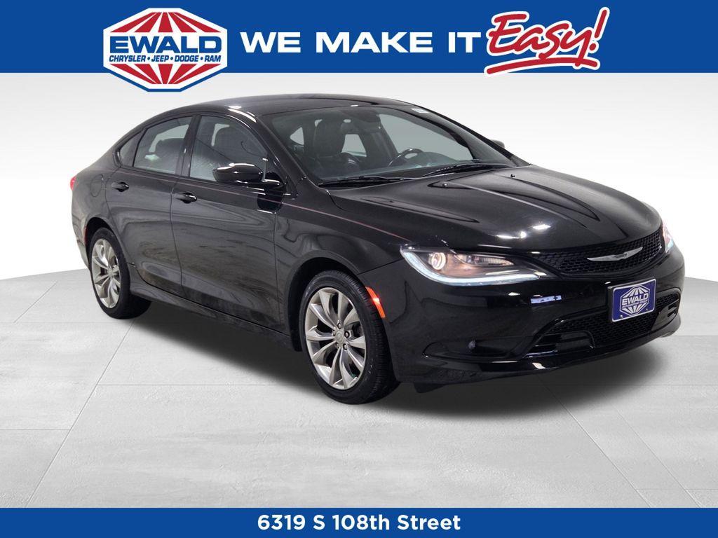 used 2015 Chrysler 200 car, priced at $10,000