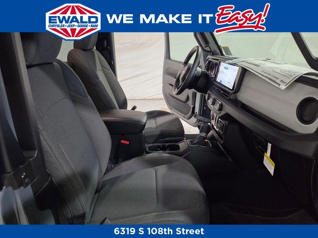 new 2026 Jeep Wrangler car, priced at $42,862