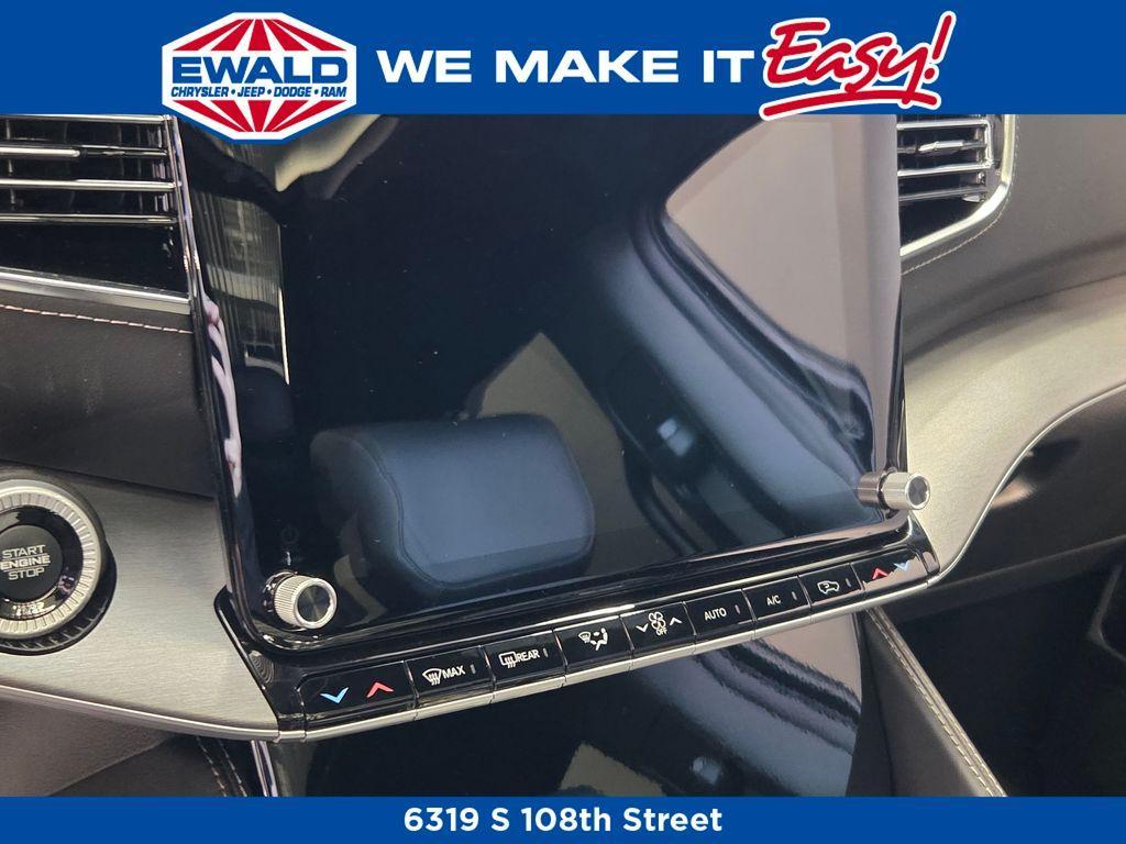 new 2026 Jeep Grand Wagoneer car, priced at $78,321