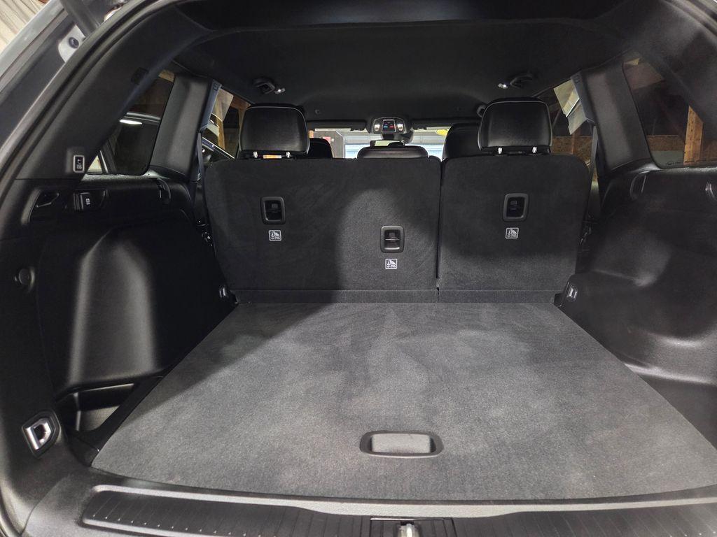 used 2022 Jeep Grand Cherokee car, priced at $31,800