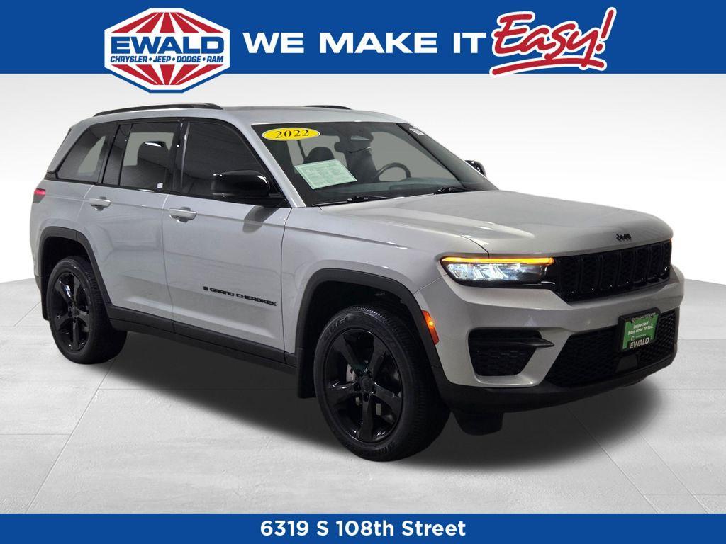 used 2022 Jeep Grand Cherokee car, priced at $31,800