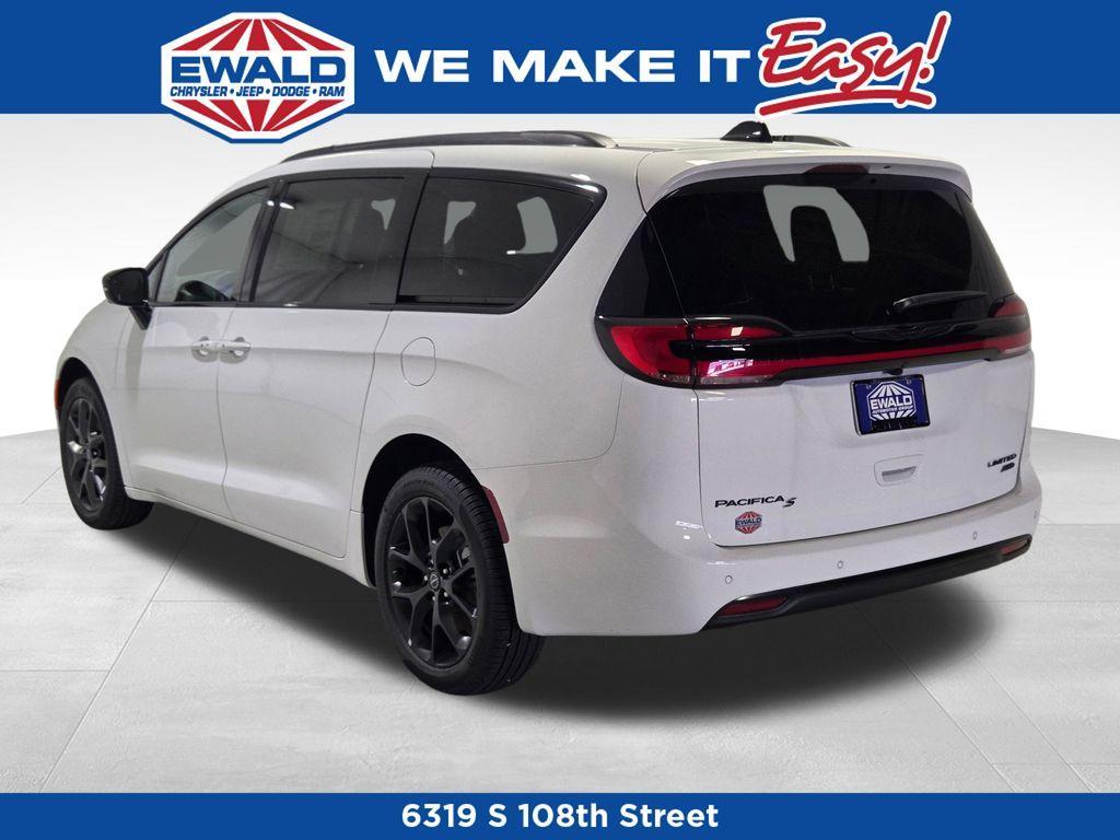 new 2026 Chrysler Pacifica car, priced at $51,646