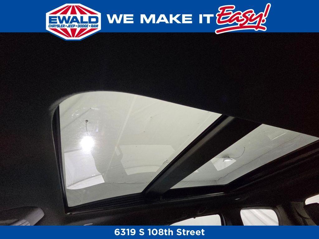 new 2026 Chrysler Pacifica car, priced at $51,646