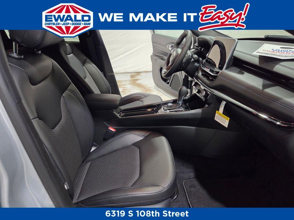 new 2026 Jeep Compass car, priced at $32,532