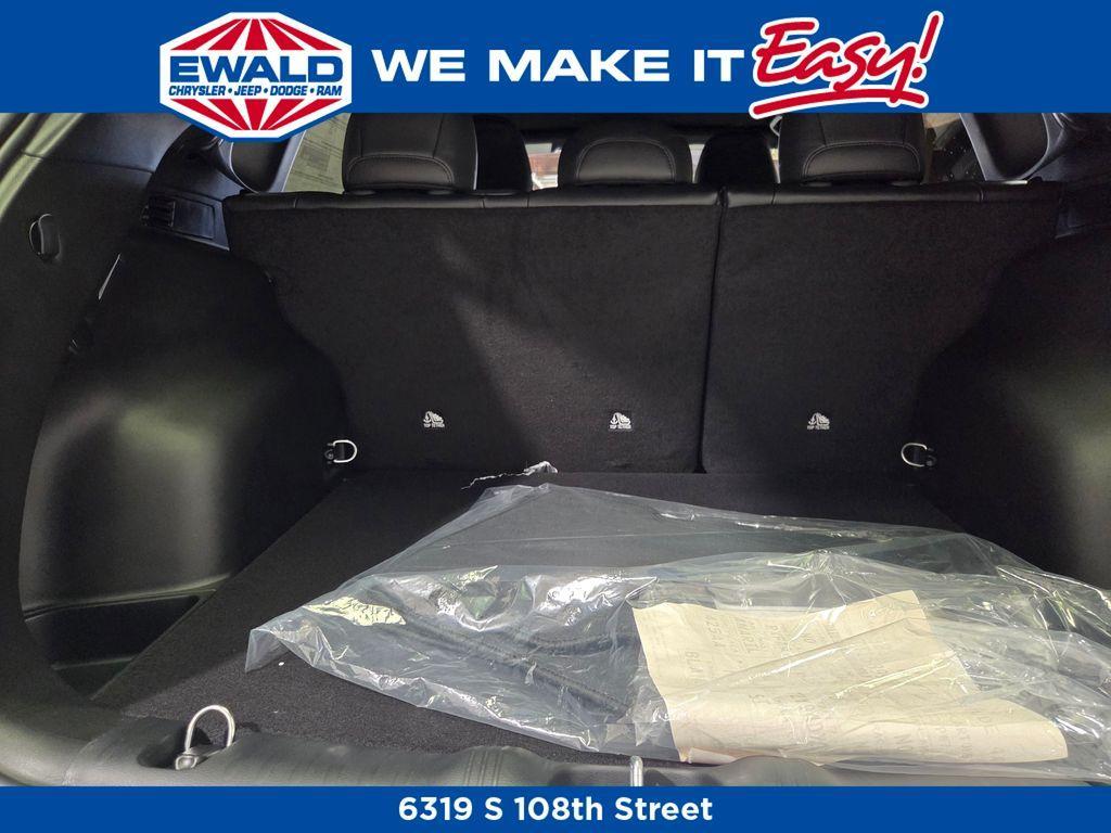 new 2026 Jeep Compass car, priced at $31,594