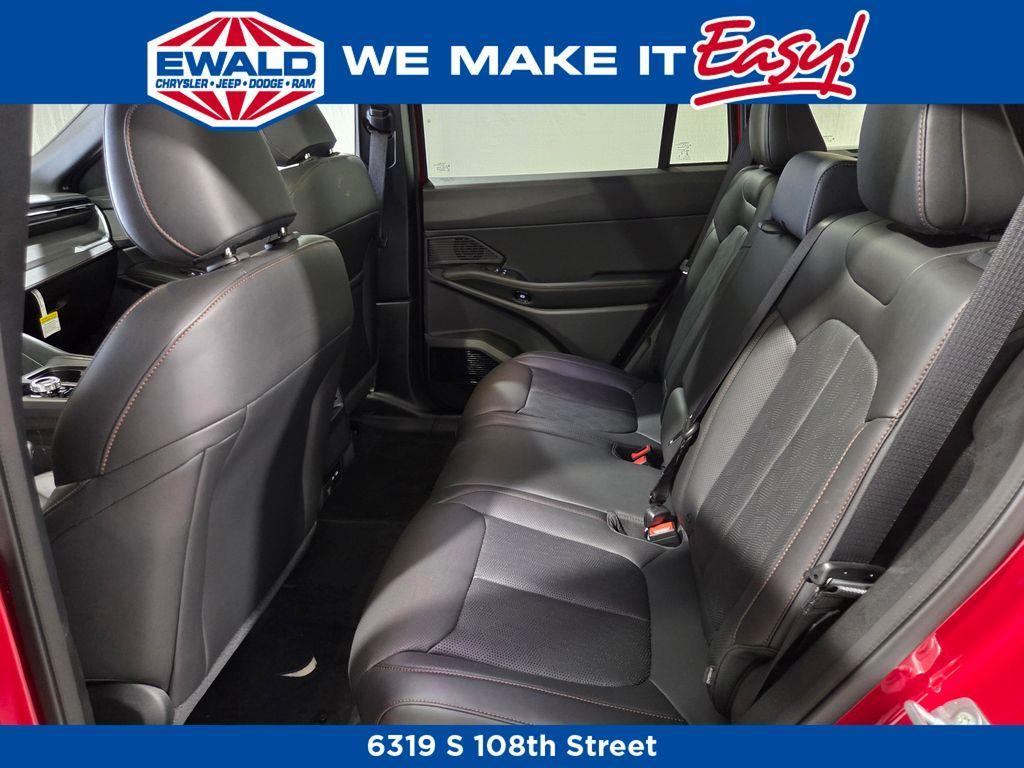 new 2026 Jeep Cherokee car, priced at $44,599