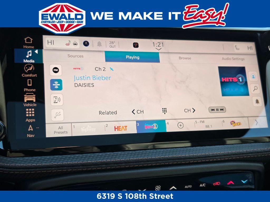 new 2026 Jeep Cherokee car, priced at $44,599