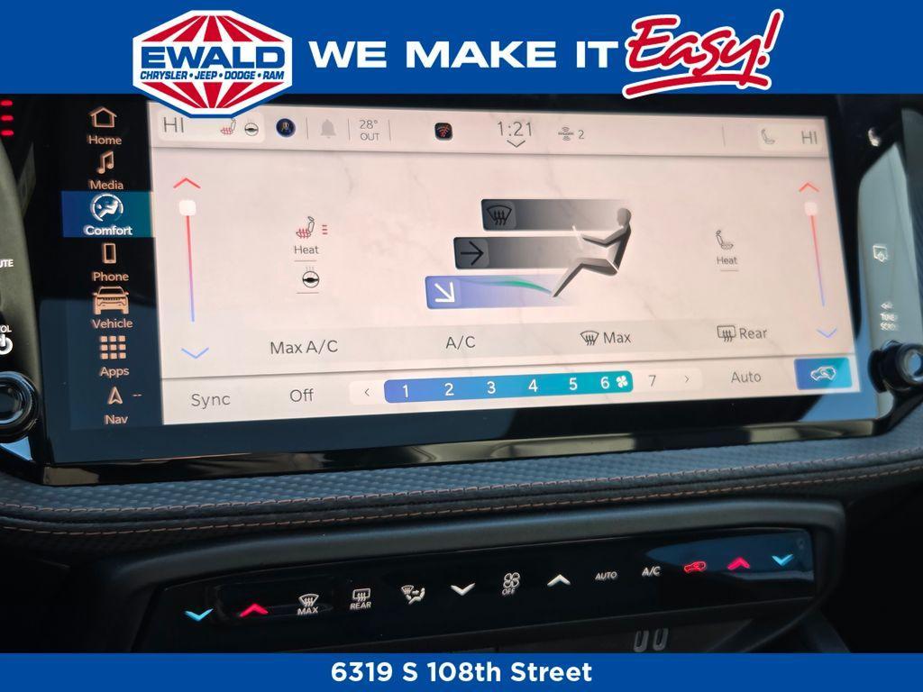 new 2026 Jeep Cherokee car, priced at $44,599