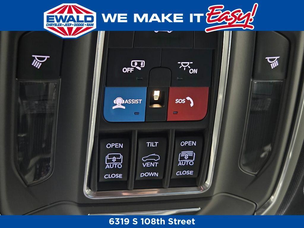 new 2026 Jeep Cherokee car, priced at $44,599