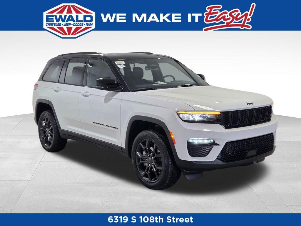 new 2025 Jeep Grand Cherokee car, priced at $47,935