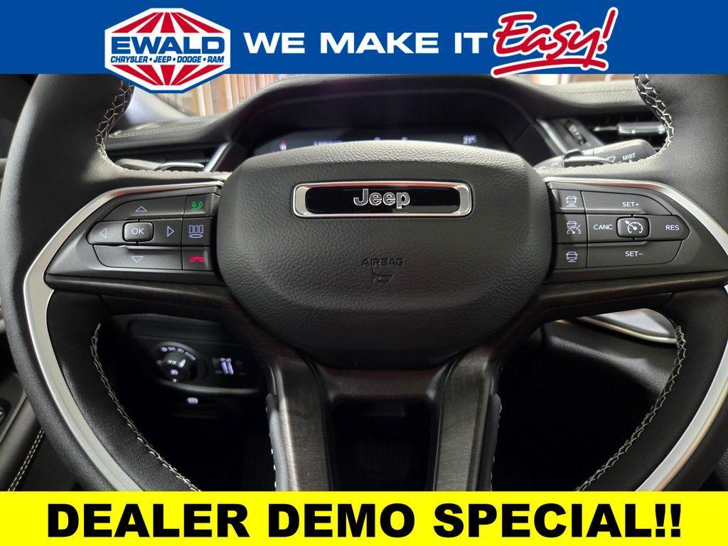 new 2025 Jeep Grand Cherokee car, priced at $45,229