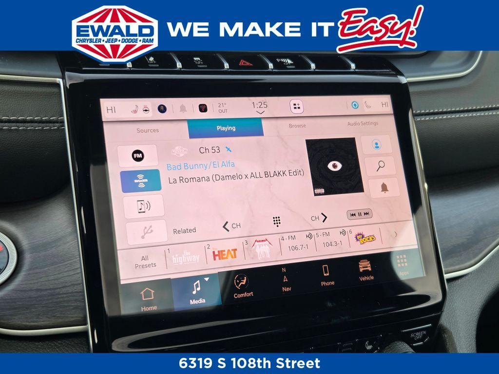 new 2025 Jeep Grand Cherokee car, priced at $47,935