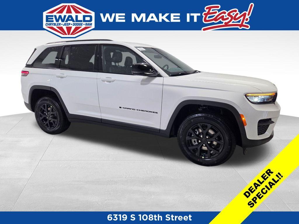 new 2025 Jeep Grand Cherokee car, priced at $36,819