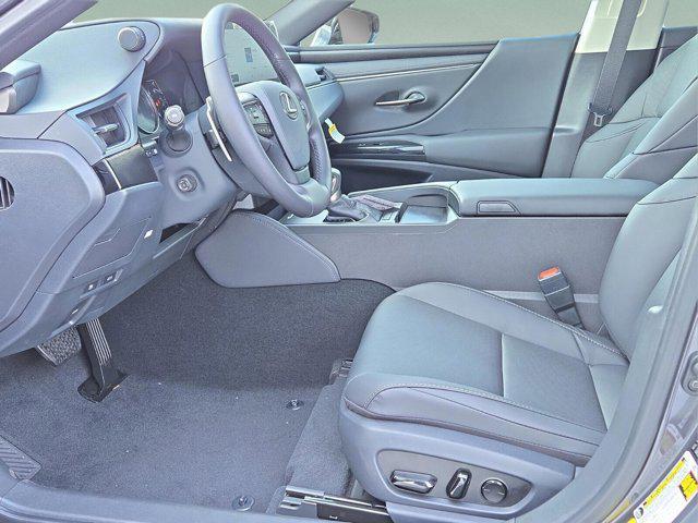 new 2025 Lexus ES 350 car, priced at $49,605