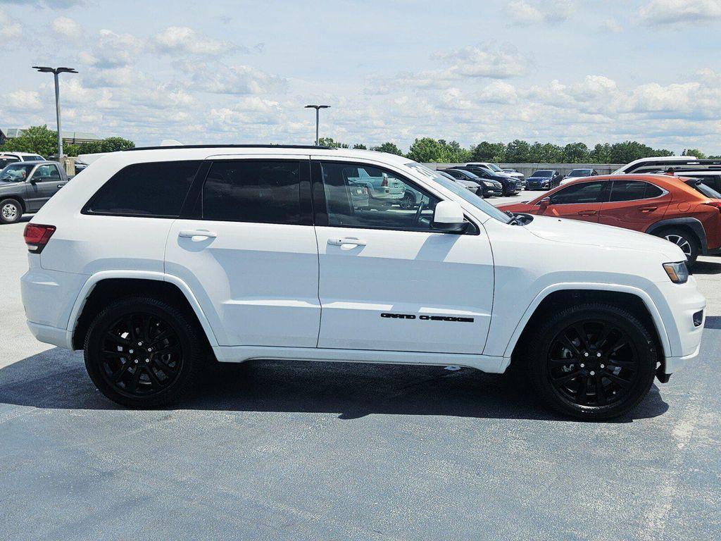 used 2020 Jeep Grand Cherokee car, priced at $19,698