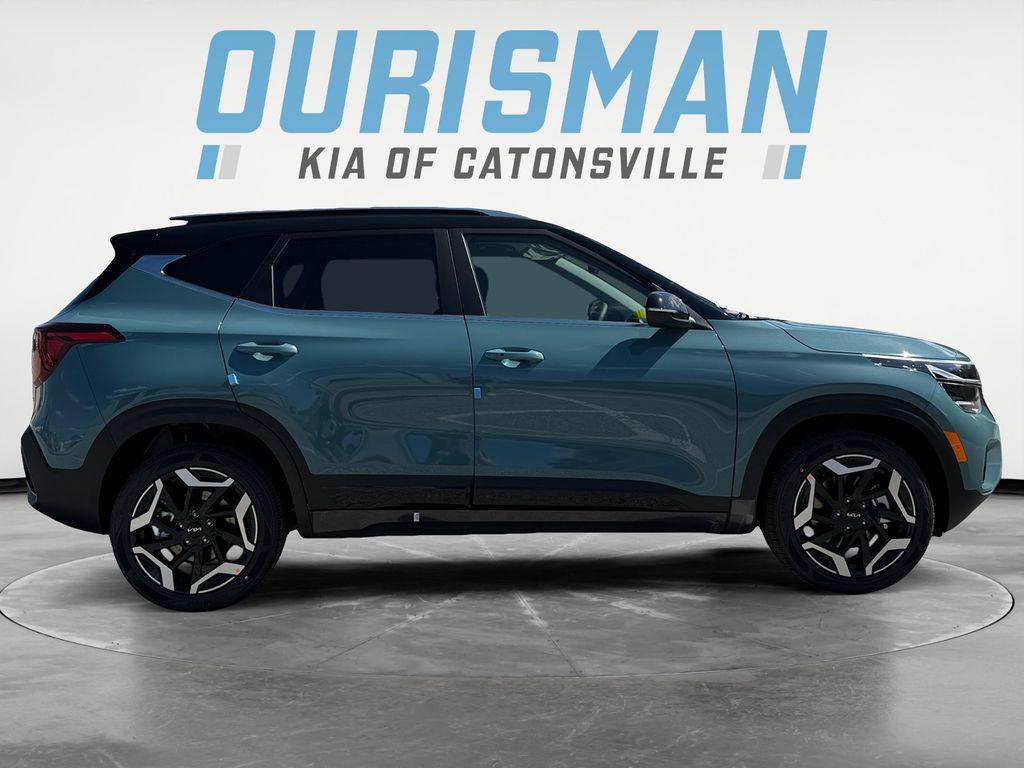 new 2026 Kia Seltos car, priced at $32,093