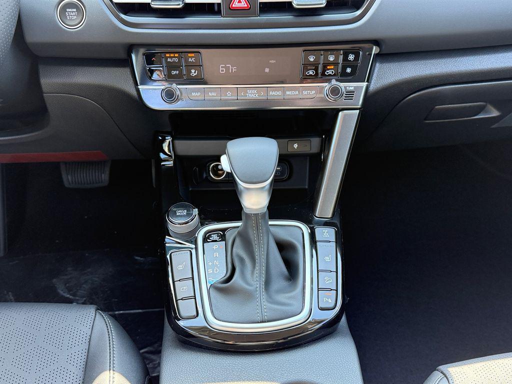 new 2026 Kia Seltos car, priced at $32,093