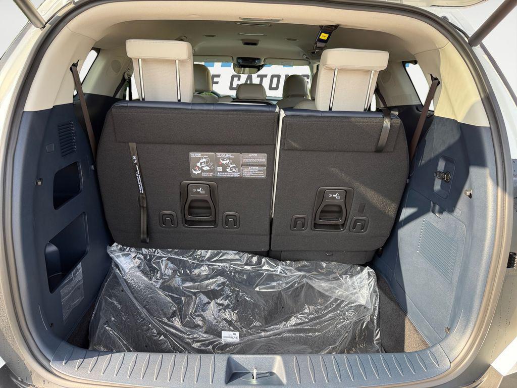 new 2026 Kia Carnival Hybrid car, priced at $43,421